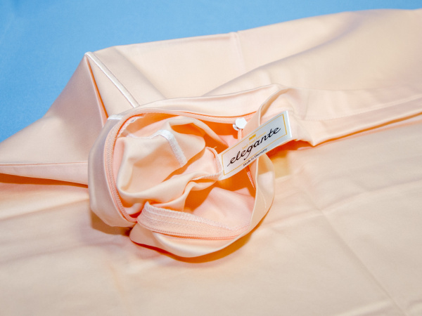 Наволочка Elegante Monochrome 6955/81 (apricot)